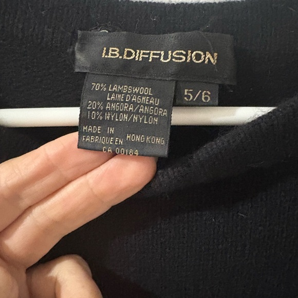 Lambswool and Angora Sweater Dress (Black) - Picture 5 of 9